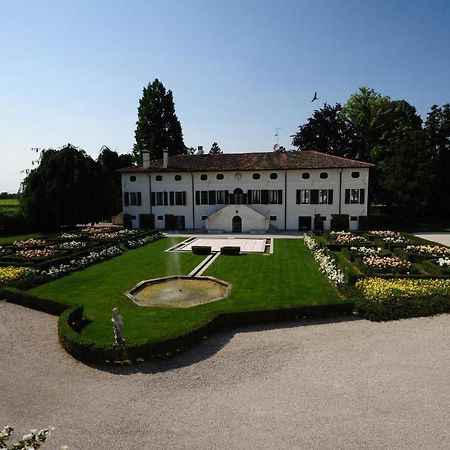 Gasthaus Borgo Dei Conti Della Torre Morsano al Tagliamento Exterior foto