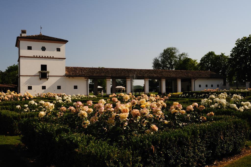 Gasthaus Borgo Dei Conti Della Torre Morsano al Tagliamento Exterior foto